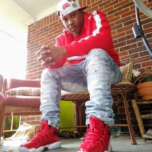 Meet your Posher, Antonio